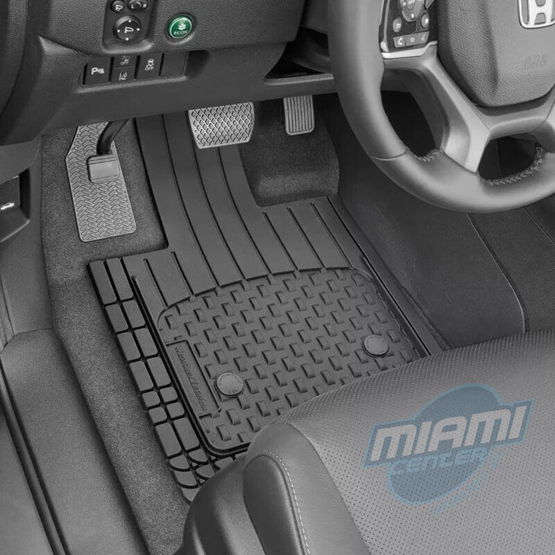 PISO-DE-goma-para-auto-universal-weathertech