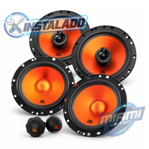 Combo-audio-JBL-para-auto-2026-miamicenter